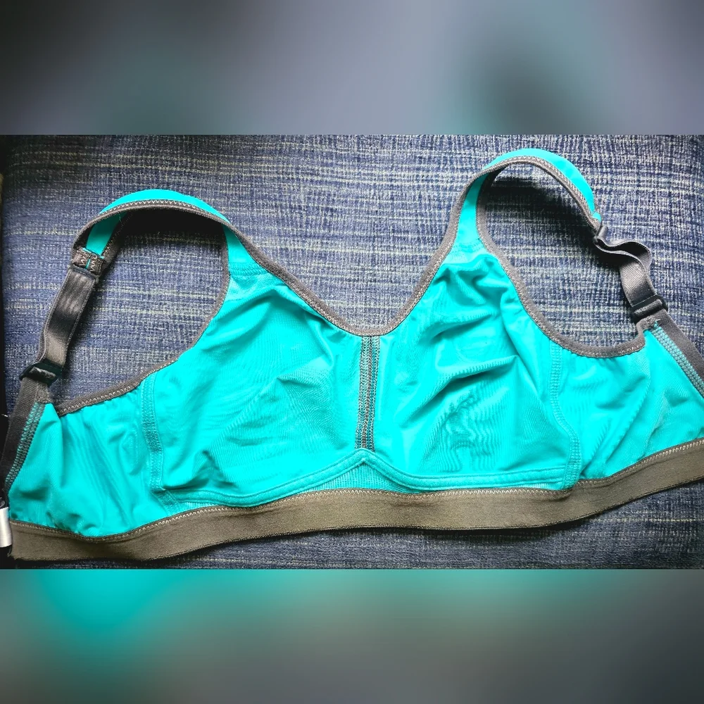 Anita active turqouise green and charcoal gray sports bra Size 32D